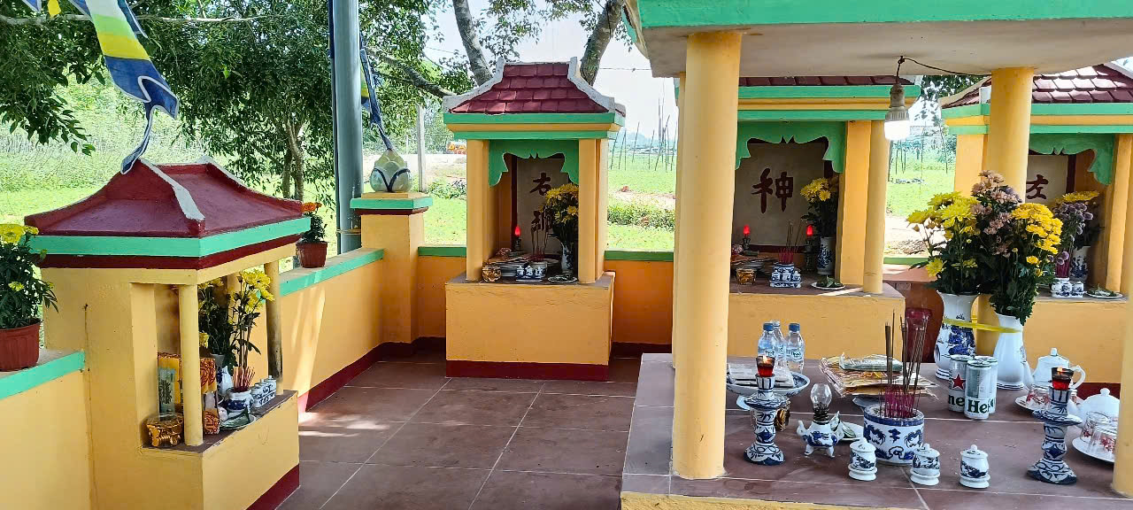 9.Thắp hương Dinh Âm hồn t12.2024